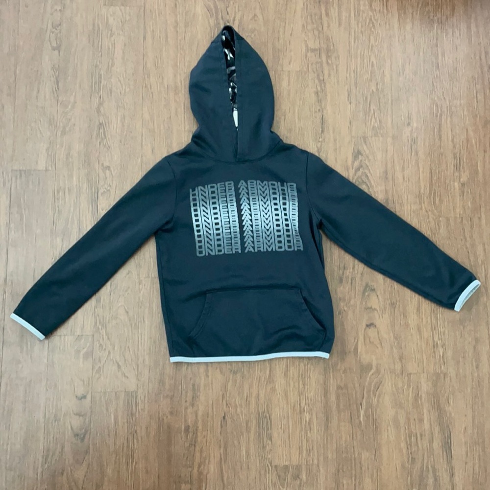 YMD Boy’s Under Armour Sweatshirt